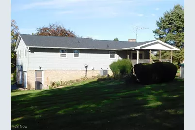 49410 South Park Circle, East Liverpool, OH 43920 - Photo 5