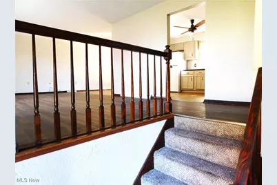 49410 South Park Circle, East Liverpool, OH 43920 - Photo 7