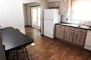 49410 S Park Cir, East Liverpool, OH 43920 - Photo 17