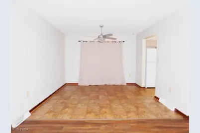 49410 South Park Circle, East Liverpool, OH 43920 - Photo 11