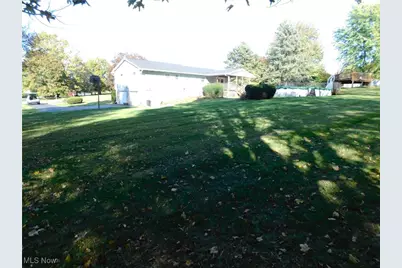 49410 South Park Circle, East Liverpool, OH 43920 - Photo 41