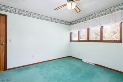 101 Glover Lane, Toronto, OH 43964 - Photo 37