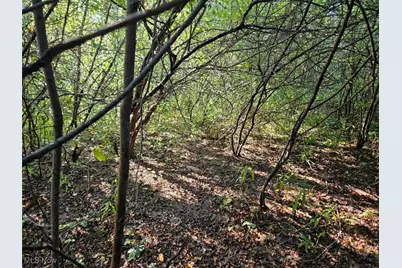 14700 Rock Creek Road, Chardon, OH 44024 - Photo 7