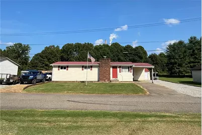 207 Walnut Street, New Haven, WV 25265 - Photo 1
