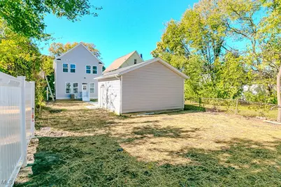 2265 E 97th Street, Loveland, OH 44106 - Photo 31