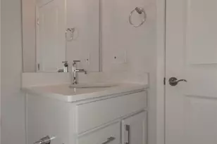 2265 E 97th St, Loveland, OH 44106 - Photo 29