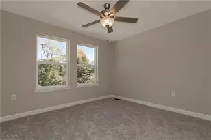 2265 E 97th St, Loveland, OH 44106 - Photo 23