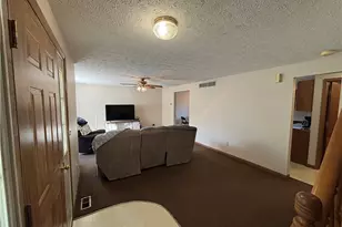 220 Woodland St, Wellington, OH 44090 - Photo 3