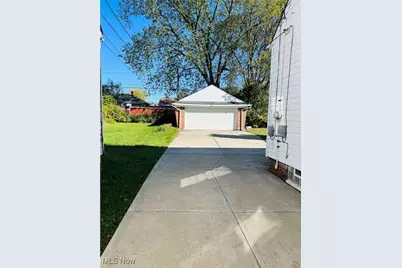 4081 E 175th Street, Loveland, OH 44128 - Photo 3