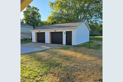 1157 Newton Street, Tallmadge, OH 44278 - Photo 3