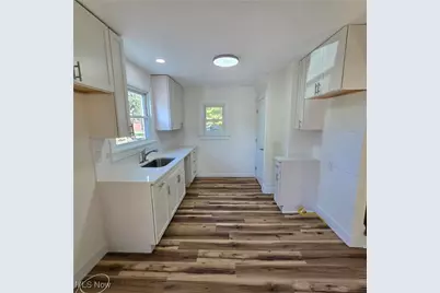 1157 Newton Street, Tallmadge, OH 44278 - Photo 5