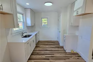 1157 Newton St, Tallmadge, OH 44278 - Photo 5