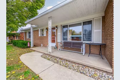 1109 4th Street, Belpre, OH 45714 - Photo 3