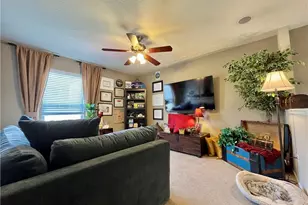 991 Croghan Way, Akron, OH 44321 - Photo 5