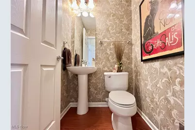 991 Croghan Way, Akron, OH 44321 - Photo 11