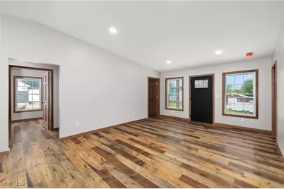 89 Hickey, Greenwich, OH 44805 - Photo 5