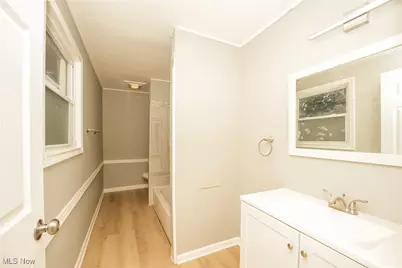 2104 11th Street, Akron, OH 44314 - Photo 13