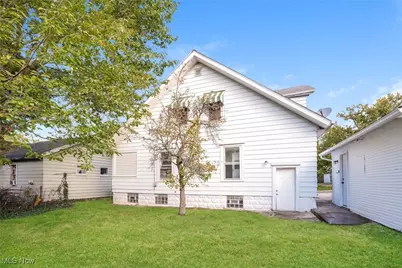 2104 11th Street, Akron, OH 44314 - Photo 19