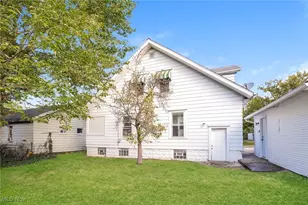 2104 11th St, Akron, OH 44314 - Photo 19