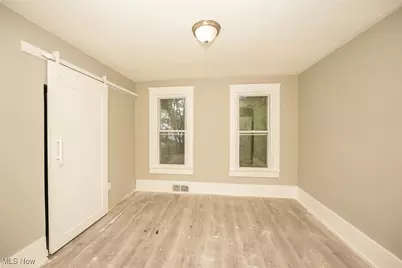 2104 11th Street, Akron, OH 44314 - Photo 11