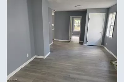 623 W 57th Street, Ashtabula, OH 44004 - Photo 11