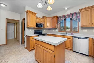 4591 S Memorial Shoreway Dr, Lakeside Marblehead, OH 43440 - Photo 5