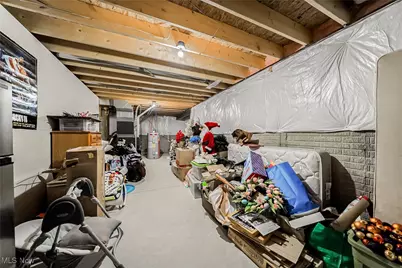 34691 Legends Way, Grafton, OH 44044 - Photo 25