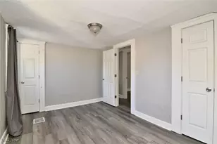 2061 W 33rd St, Loveland, OH 44113 - Photo 25