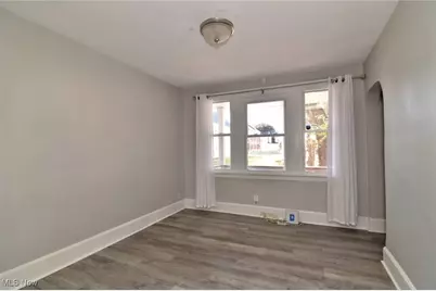 2061 W 33rd Street, Loveland, OH 44113 - Photo 9