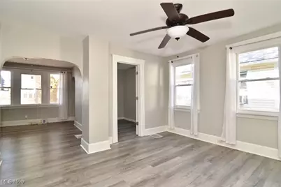 2061 W 33rd Street, Loveland, OH 44113 - Photo 11