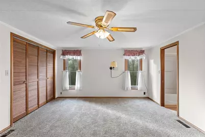59638 Broadview Road, Shadyside, OH 43947 - Photo 17