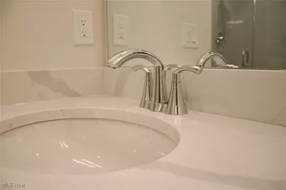 107 Town Centre Drive, Broadview Heights, OH 44147 - Photo 13