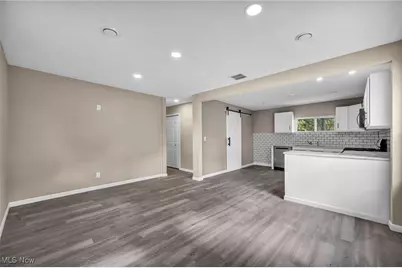 16817 Glenpark Avenue, Loveland, OH 44128 - Photo 13