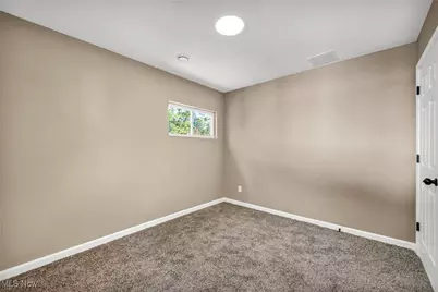 16817 Glenpark Avenue, Loveland, OH 44128 - Photo 29