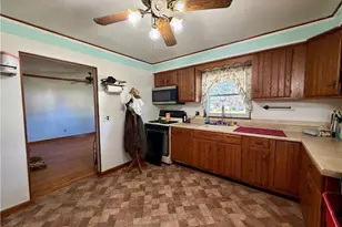 1725 W 12th St, Lorain, OH 44052 - Photo 5