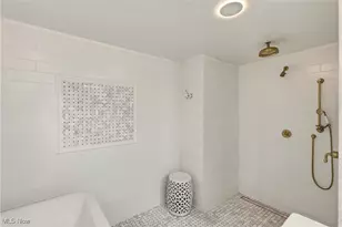 9700 Rollin Rd, Waite Hill, OH 44094 - Photo 35