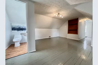 1807 E 294th Street, Wickliffe, OH 44092 - Photo 25