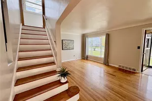 1807 E 294th St, Wickliffe, OH 44092 - Photo 19