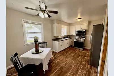 1807 E 294th Street, Wickliffe, OH 44092 - Photo 7