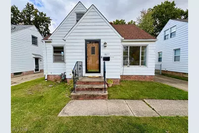 1807 E 294th Street, Wickliffe, OH 44092 - Photo 1