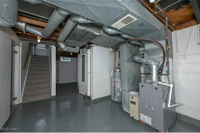 41 W Woodsdale Avenue, Akron, OH 44301 - Photo 21