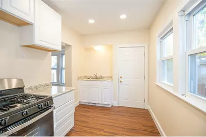 2135 W 103rd Street, Loveland, OH 44102 - Photo 7