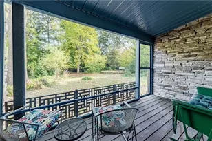 12866 Lakeshore Blvd, Bratenahl, OH 44108 - Photo 21