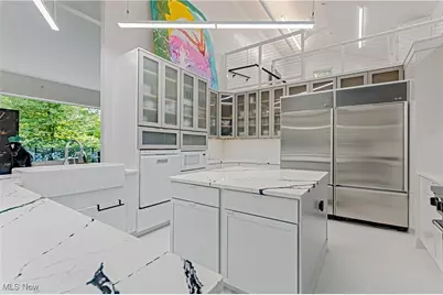 12866 Lake Shore Boulevard, Bratenahl, OH 44108 - Photo 11