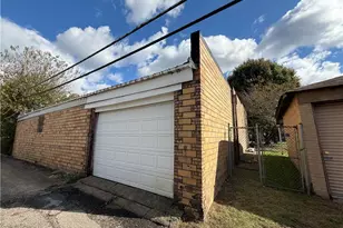 211 N 3rd St, Toronto, OH 43964 - Photo 31