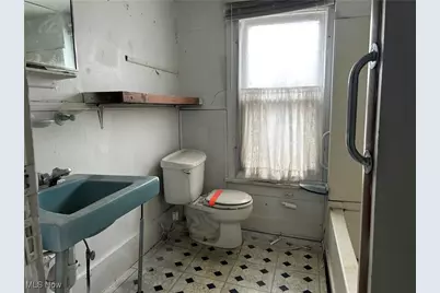 200 Central Avenue, Tiltonsville, OH 43963 - Photo 9