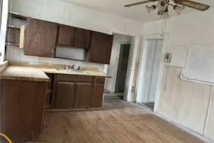 200 Central Ave, Tiltonsville, OH 43963 - Photo 7