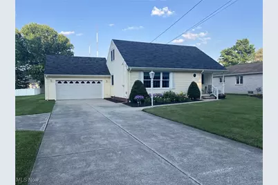 7579 McCreary Road, Green Hills, OH 44131 - Photo 1