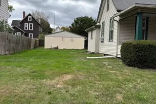 435 Hazlett Ave NW, Canton, OH 44708 - Photo 3