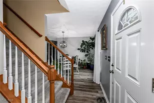 1139 Glencove Commons Dr, Brunswick, OH 44212 - Photo 11